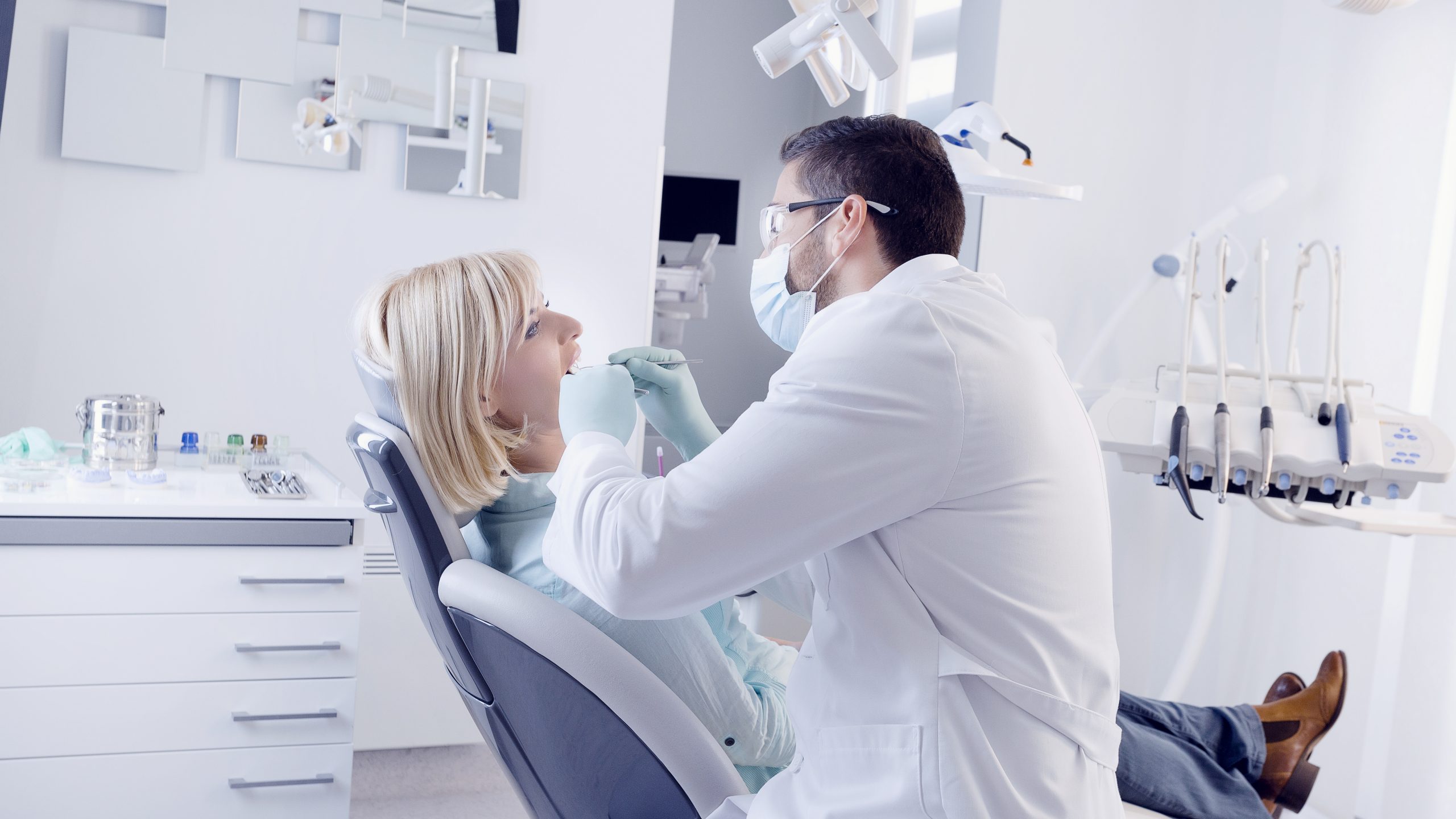 Dentist in Fontana, CA